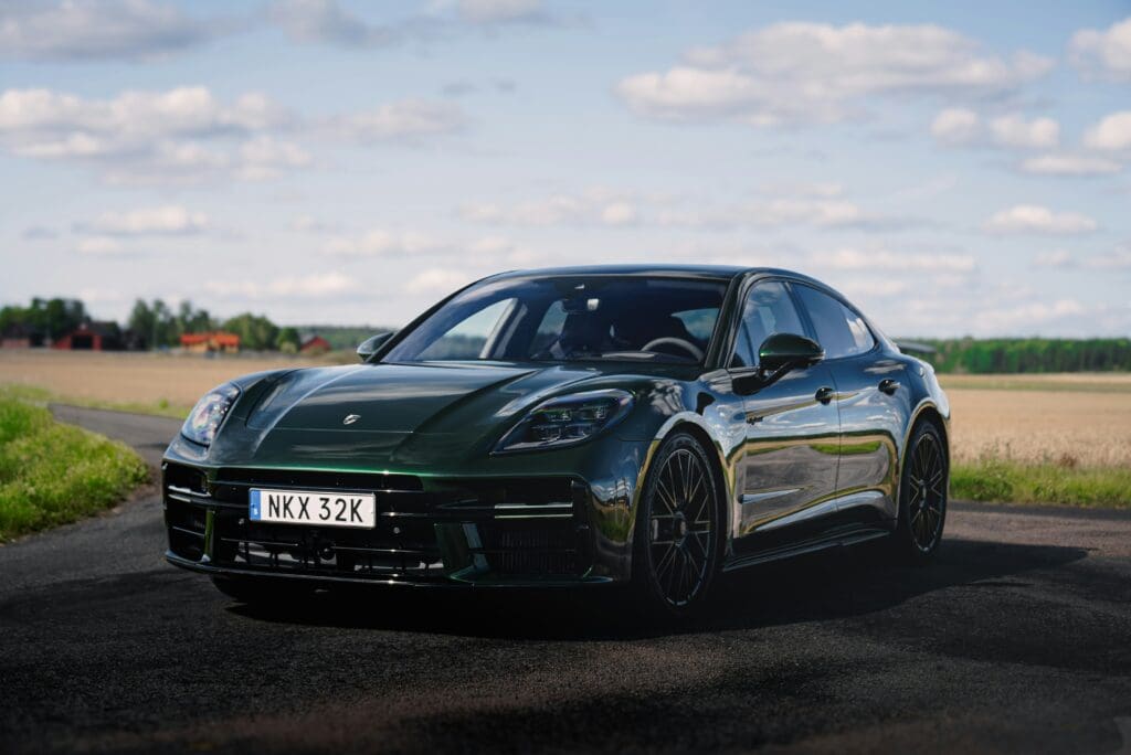 Porsche Panemera 4 E Hybrid (972)
